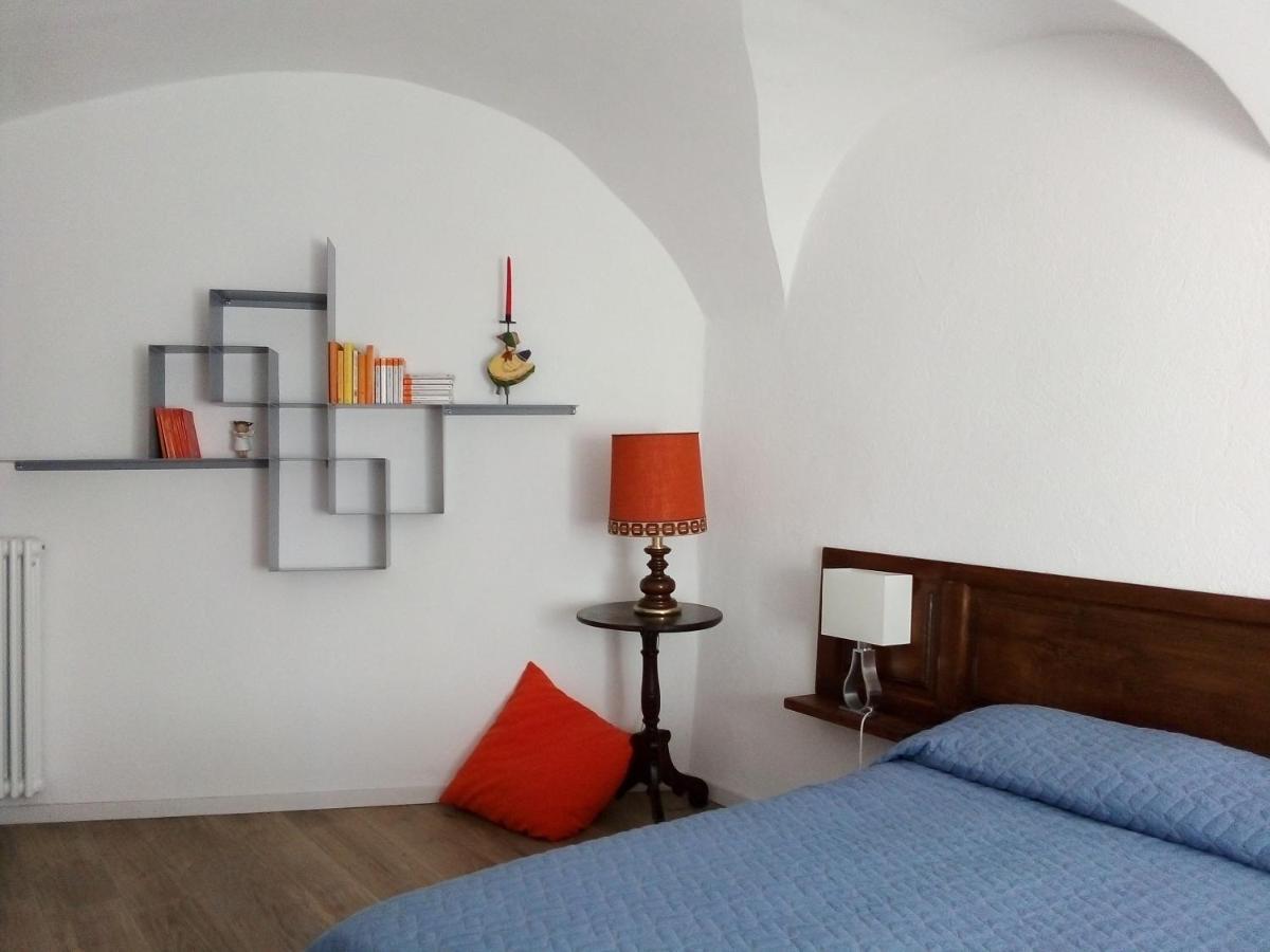 לינה וארוחת בוקר Vicoforte La Casa In Collina מראה חיצוני תמונה